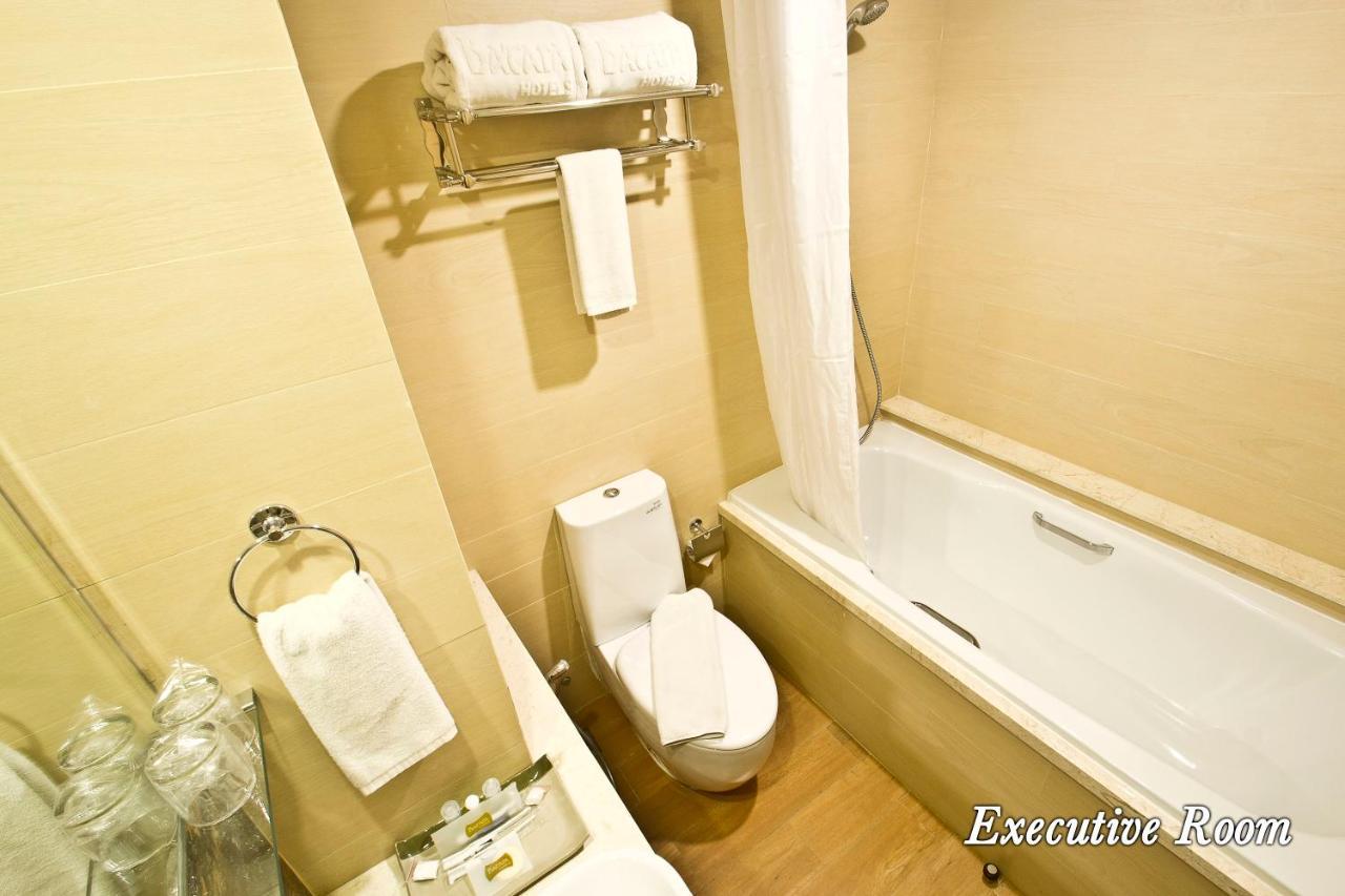 Green Batara Hotel Bandung Eksteriør billede