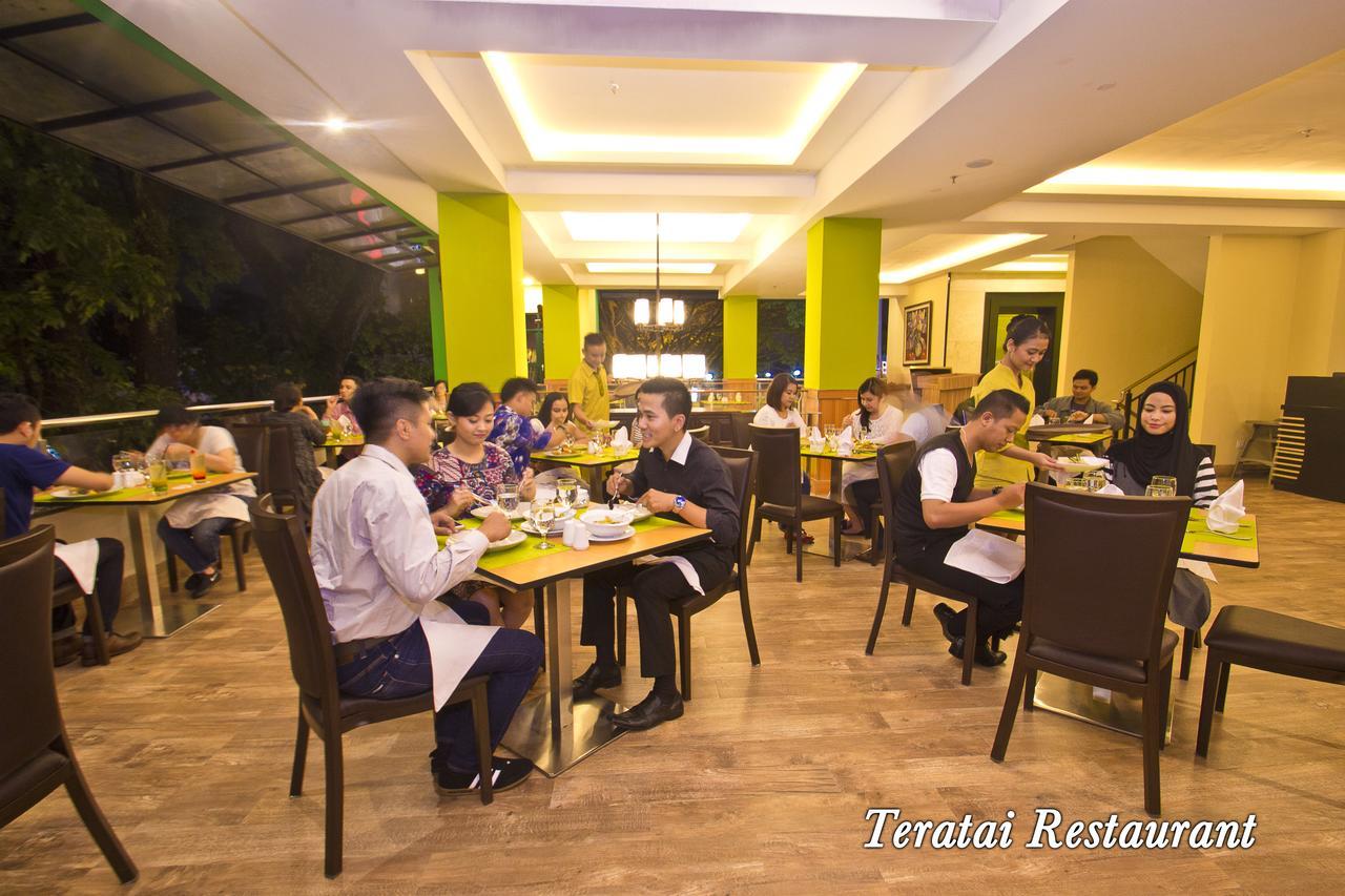 Green Batara Hotel Bandung Eksteriør billede