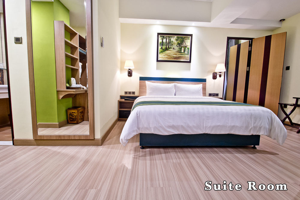 Green Batara Hotel Bandung Eksteriør billede