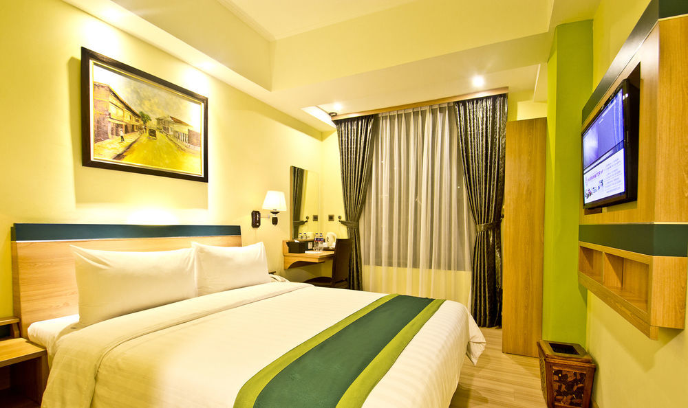 Green Batara Hotel Bandung Eksteriør billede