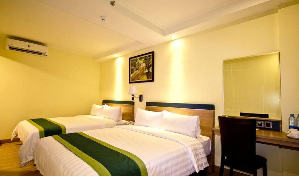 Green Batara Hotel Bandung Eksteriør billede