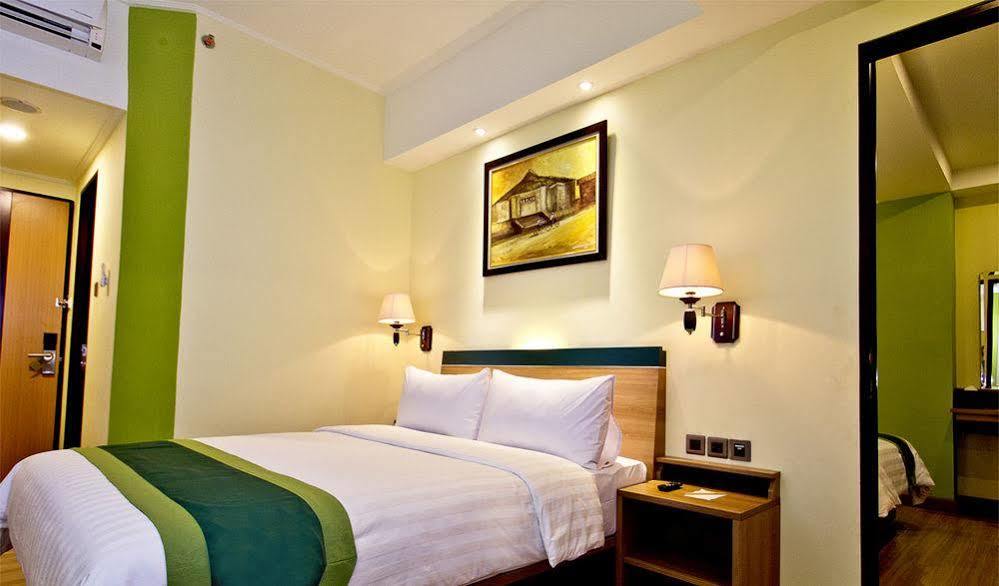 Green Batara Hotel Bandung Eksteriør billede
